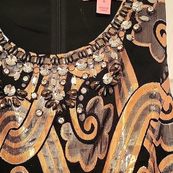 Lilly Pulitzer embellished blouse, size 6 - Picture 2 of 7